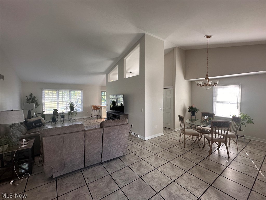 Cranberry Ct Condo - Residential
