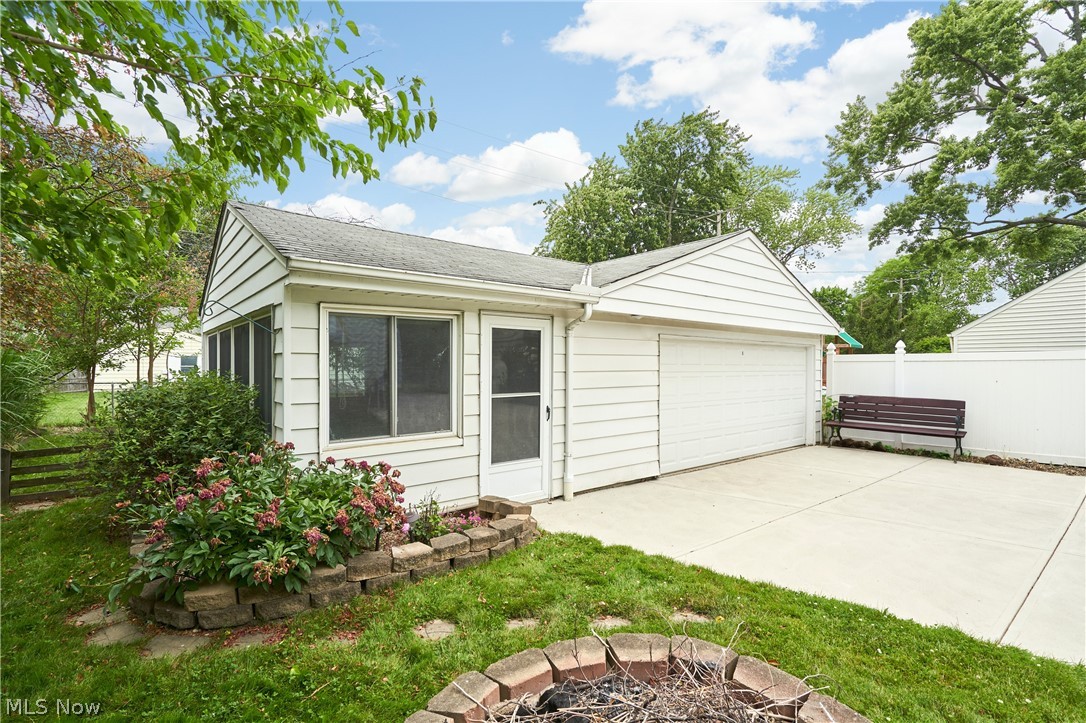 Briar-Cliff 05 - Residential