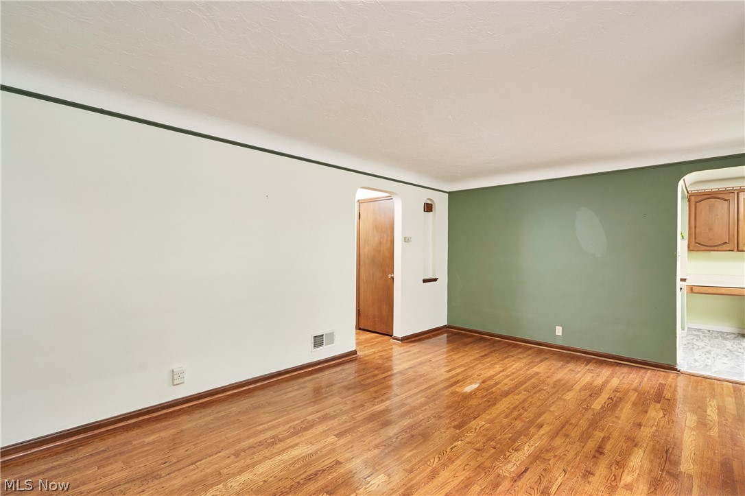 Briar-Cliff 05 - Residential