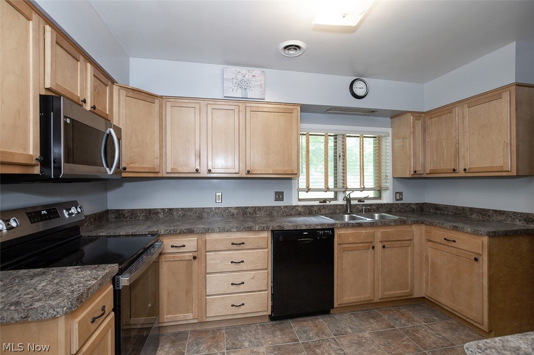 Fairlawn Elms - Residential