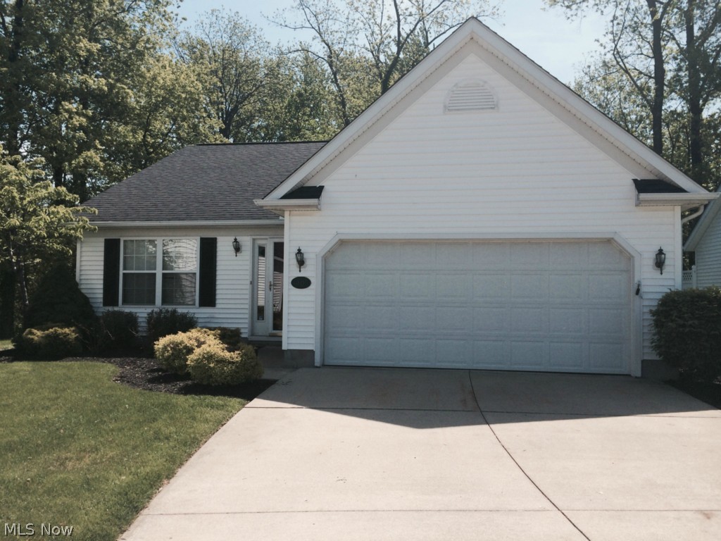 Gorgeous 2 bedroom, 2 bath, free standing condo in the Sweet Briar Subdivision. Privacy abounds in this unit located on the cul-de-sac. Sliding glass doors lead to the back patio which features a retractable awning and private views. Efficient geothermal heat & air. Kitchen w/ breakfast bar and all appliances. Great location. Move-in condition.