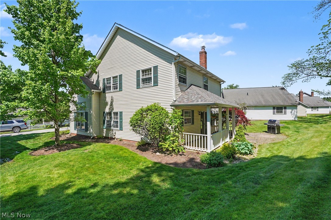 Macintosh Farms Condo 01 - Residential