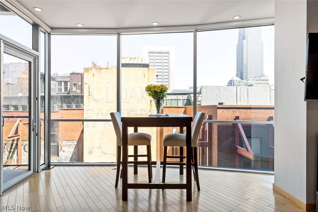 The Pinnacle - Residential