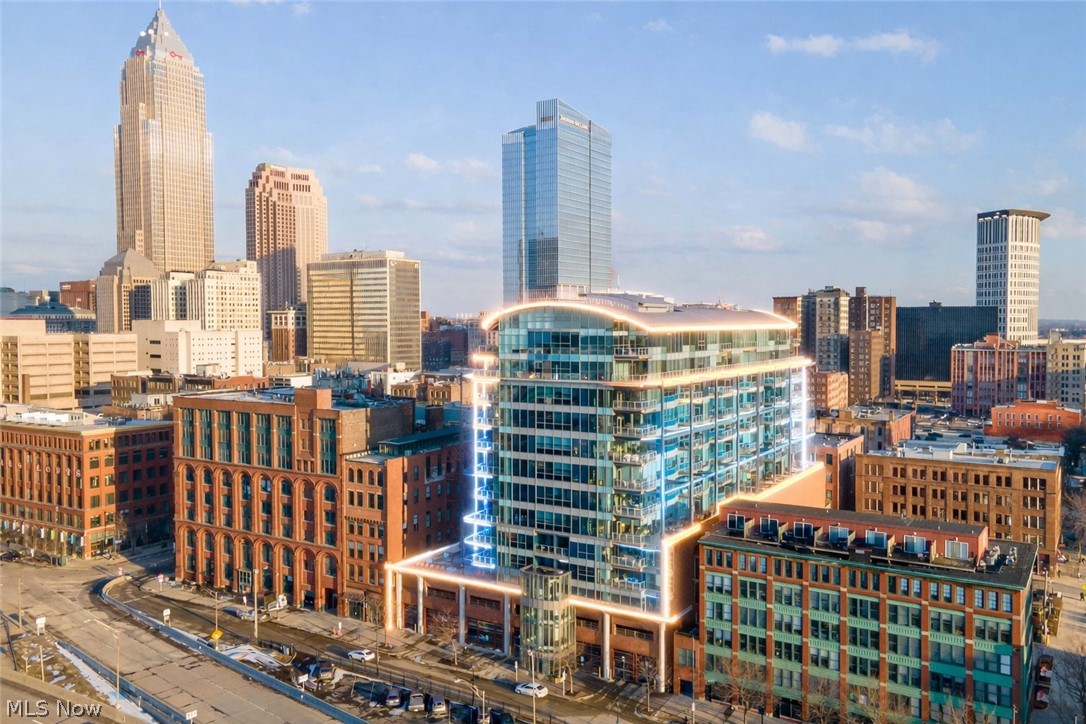 The Pinnacle - Residential