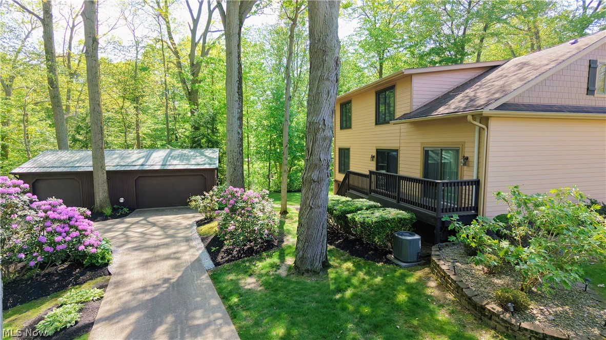 Knollwood - Residential
