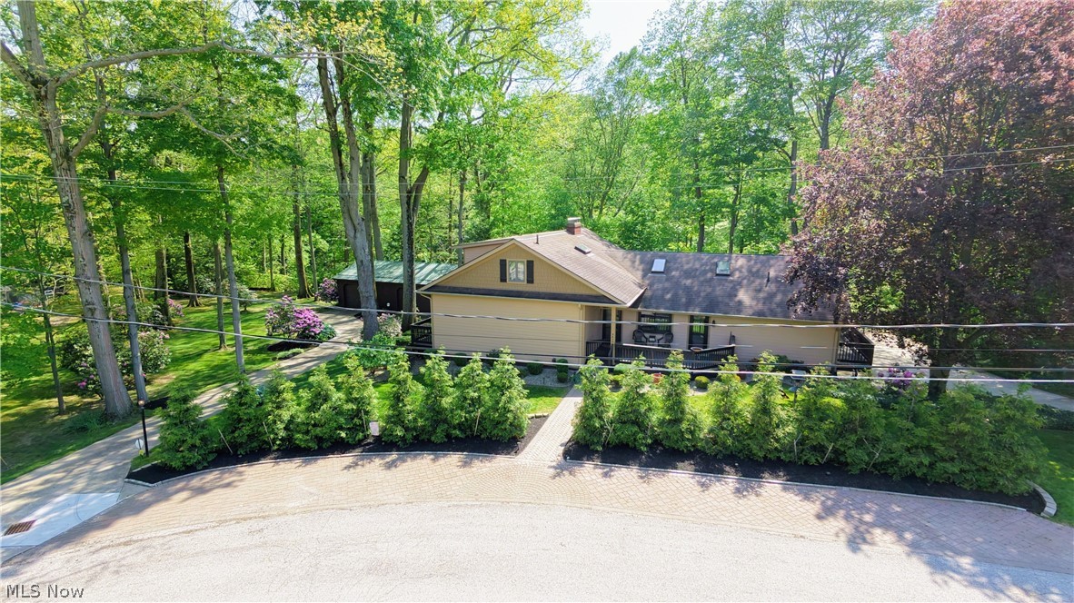 Knollwood - Residential