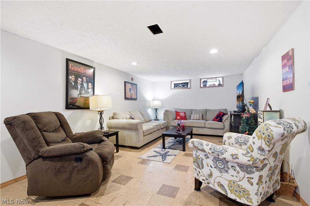 Larchmont Estates - Residential