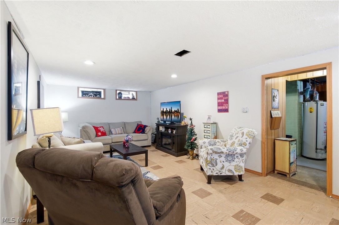 Larchmont Estates - Residential