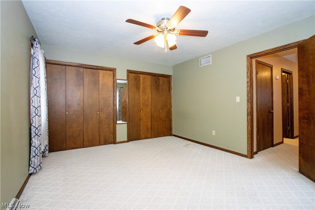 Oakmont Estate Condo - Residential