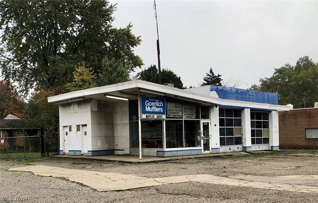 Glenview - Commercial Sale