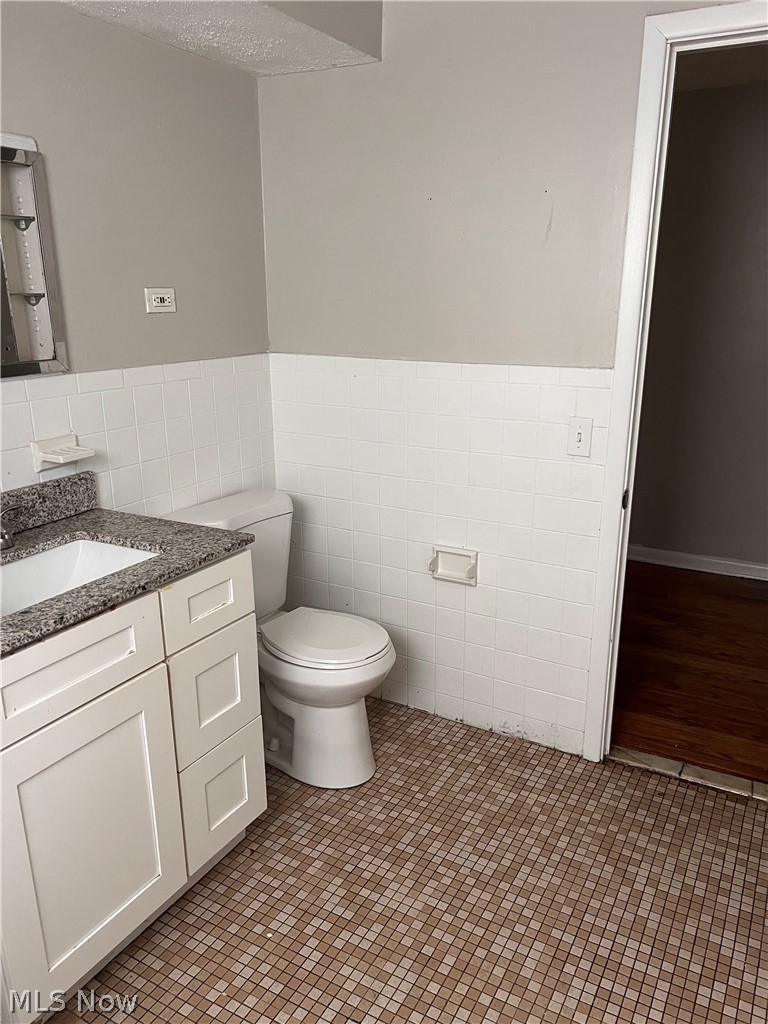 J & N Dev Inc 01 - Residential