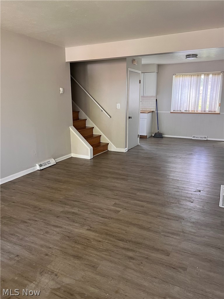 J & N Dev Inc 01 - Residential