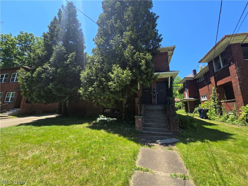 City/Youngstown - Residential Income