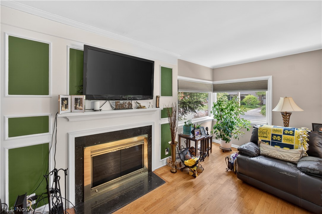 Forest Hills Blvd - Residential