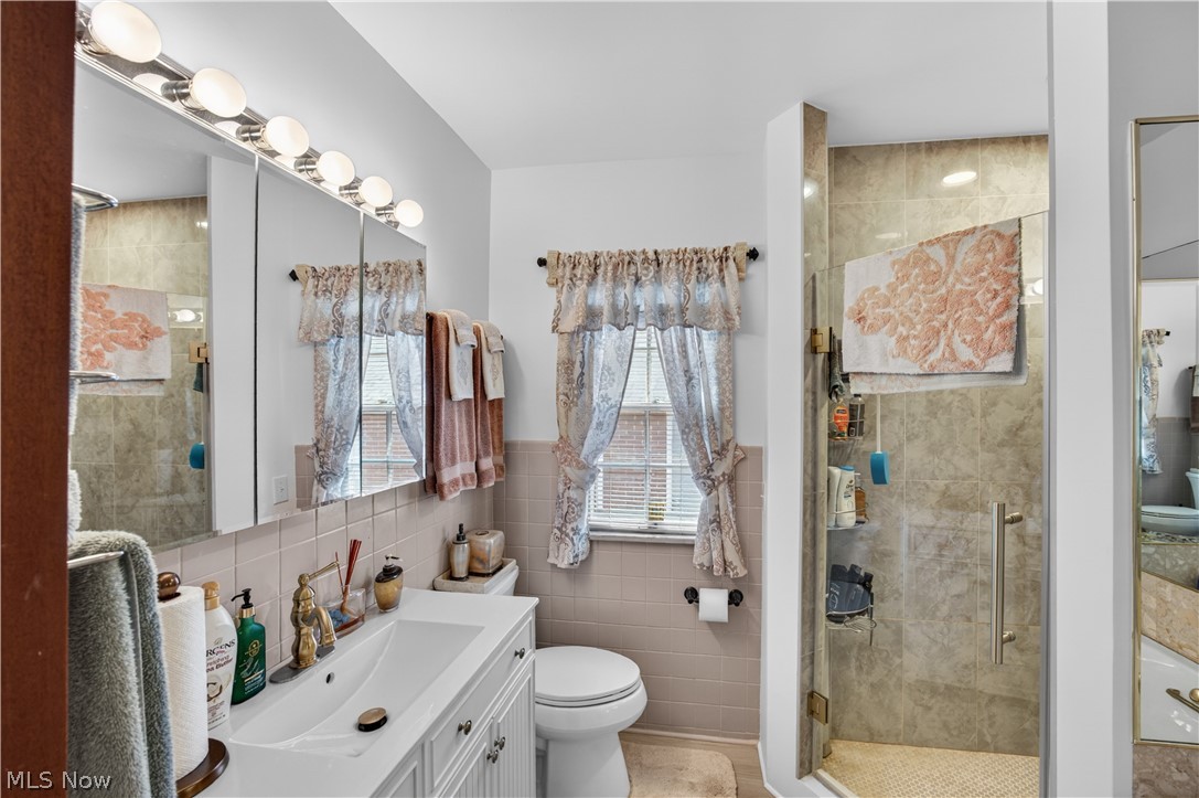 Forest Hills Blvd - Residential