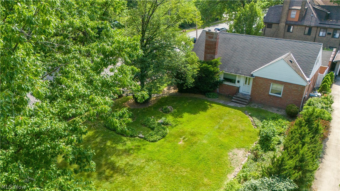 Forest Hills Blvd - Residential