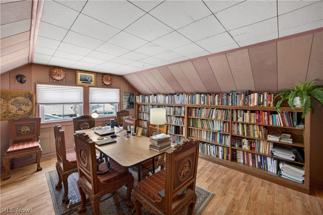 Forest Hills Blvd - Residential