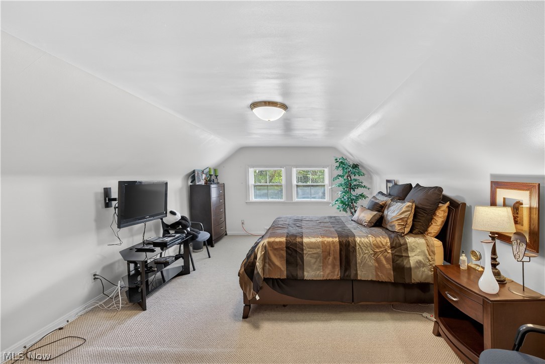 Forest Hills Blvd - Residential