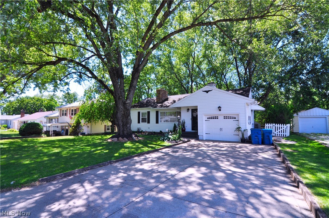 Welcome Home to 614 Hartzell Dr! Located minutes from all Local Shopping,dining, parks and highway access! This well maintained ranch has too many updates to list! Enter into your front door and you will find your large family room with amazing fireplace wall! Open concept into your dining and totally updated kitchen area with breakfast bar! Loads of cabinets and new countertops! New Appliances all will stay! Down the hall you will find your fully updated Full Bath along with all bedrooms. Closet space and builtins throughout! Updated lighting and freshly painted throughout. Downstairs you will find an extra large second family room with fireplace and plenty of space for entertaining or family events. Your second full bath along with loads of storage space round out your basement. Outside your beautifully landscaped yard and deck with give you plenty of privacy and space for whatever you choose!
Schedule your showing today!