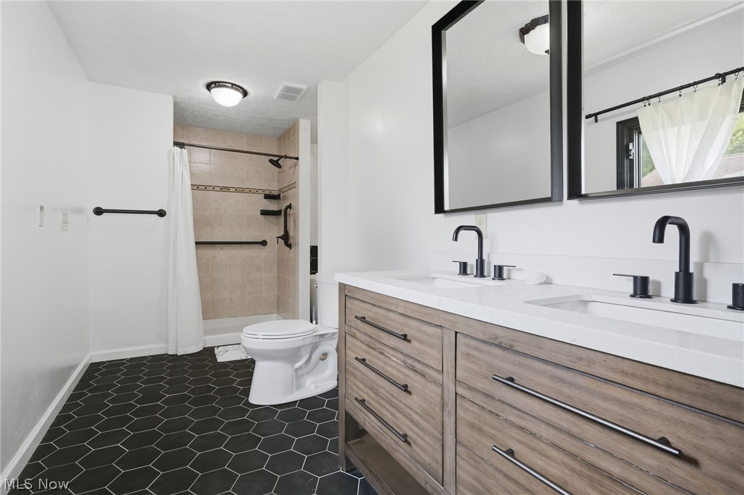 Ridgewood Lake Improv Com - Residential