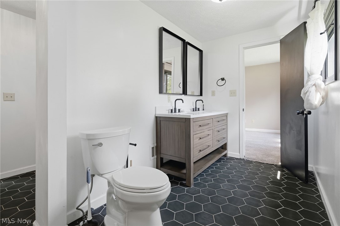 Ridgewood Lake Improv Com - Residential