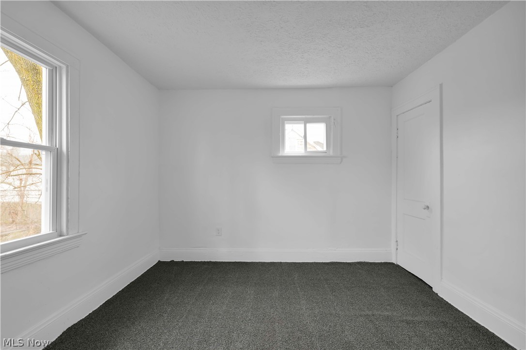 E Warner Whites Allotment 10 - Residential Lease