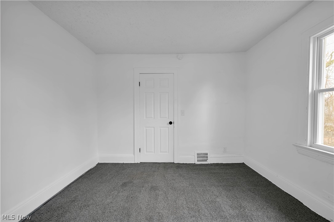 E Warner Whites Allotment 10 - Residential Lease