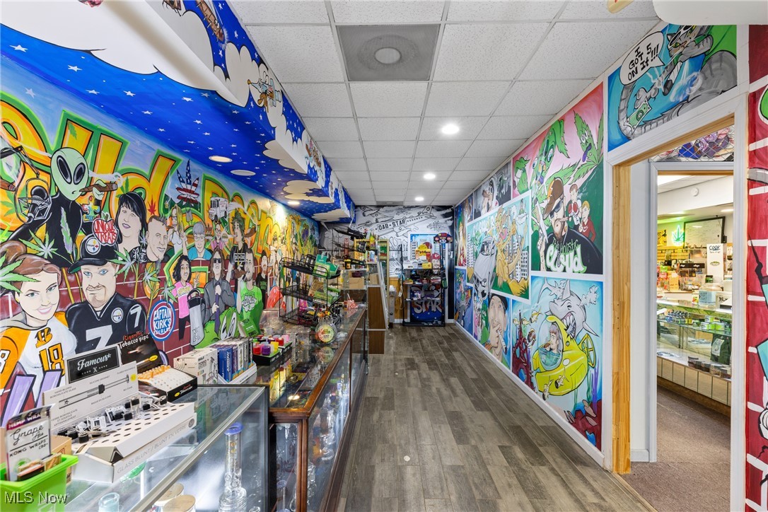 Bellaire - Commercial Sale