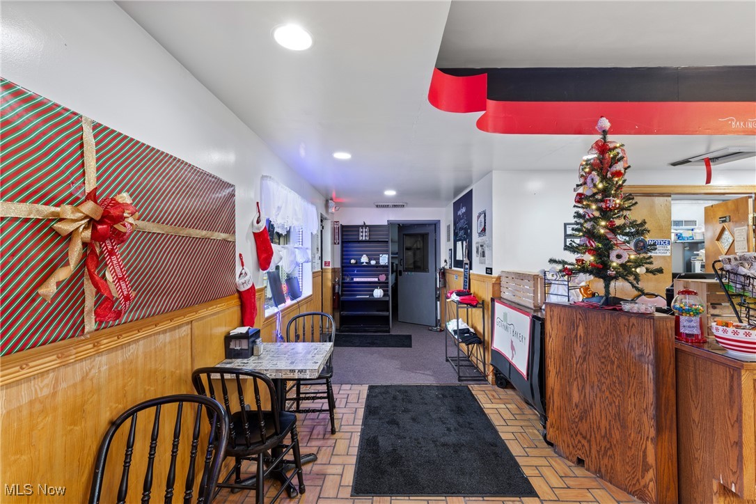 Bellaire - Commercial Sale