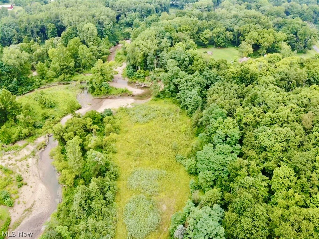 Chester - Land