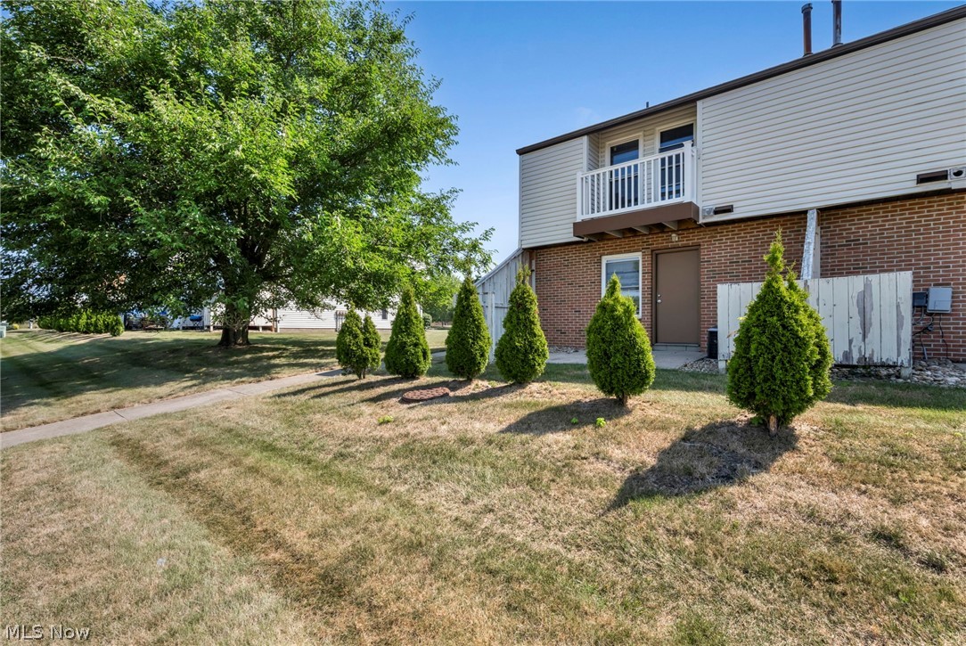 Whitehall East Twnhms - Residential