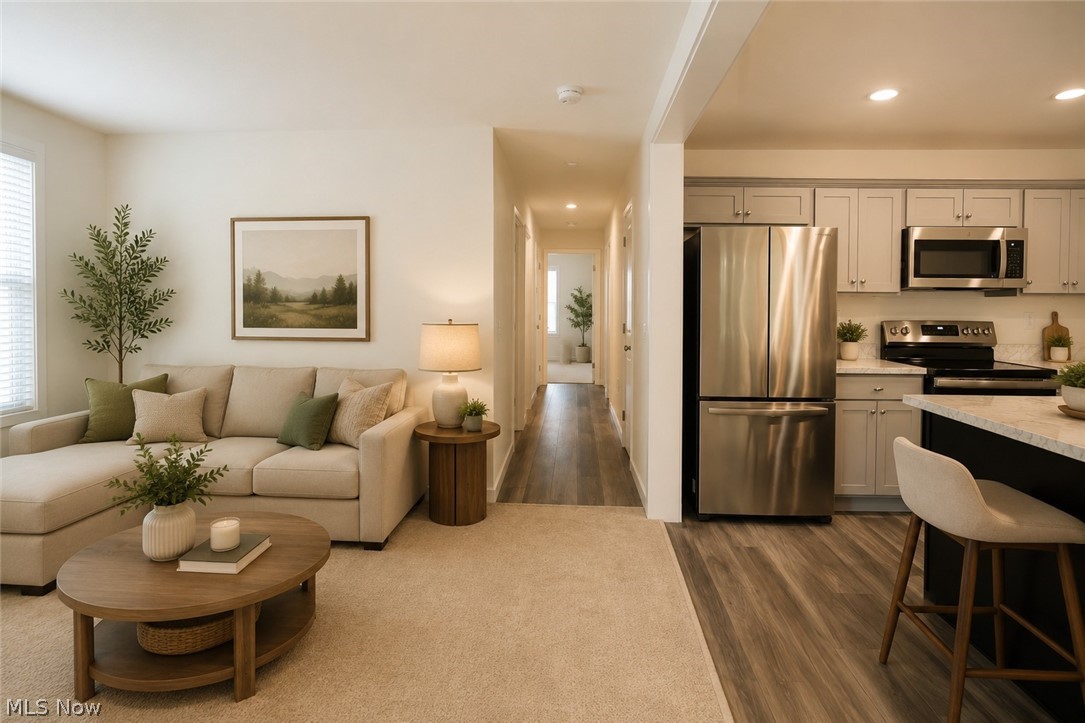 Tallmadge Place Add - Residential