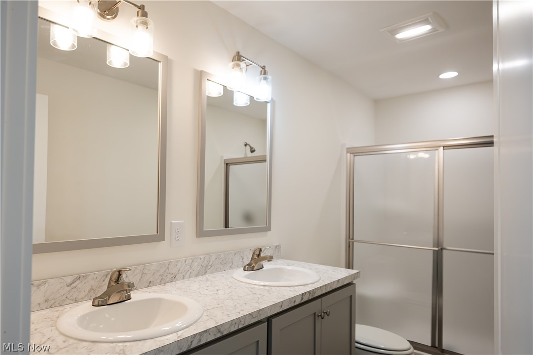 Tallmadge Place Add - Residential