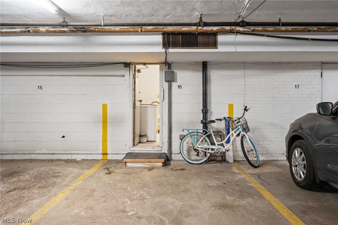 Fairmount West Condo - Residential