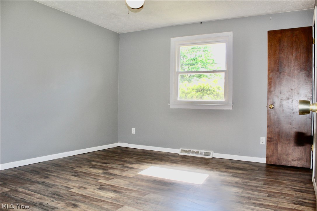 City/Louisville - Residential Income
