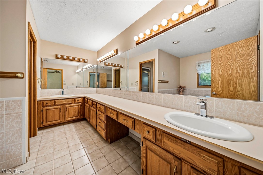 Oakwood Estates - Residential