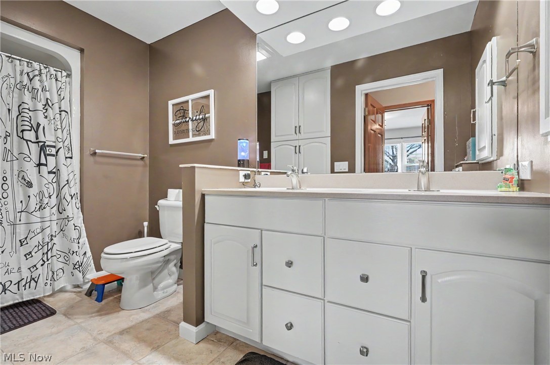 Lake Forest - Residential