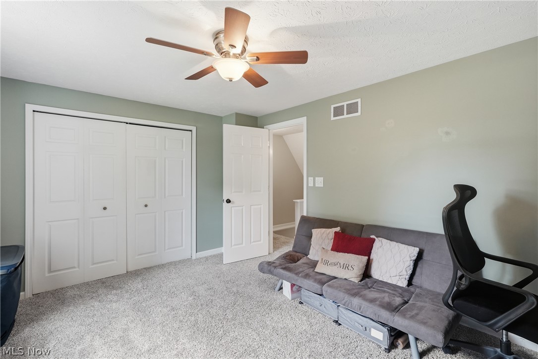 Maplecreek Twnhms - Residential