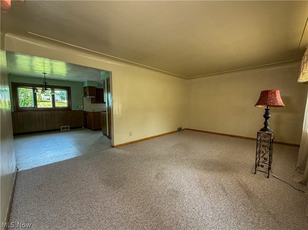 Memorial Circle - Residential