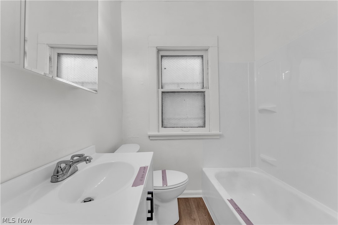 Lake Shore Blvd - Residential Lease