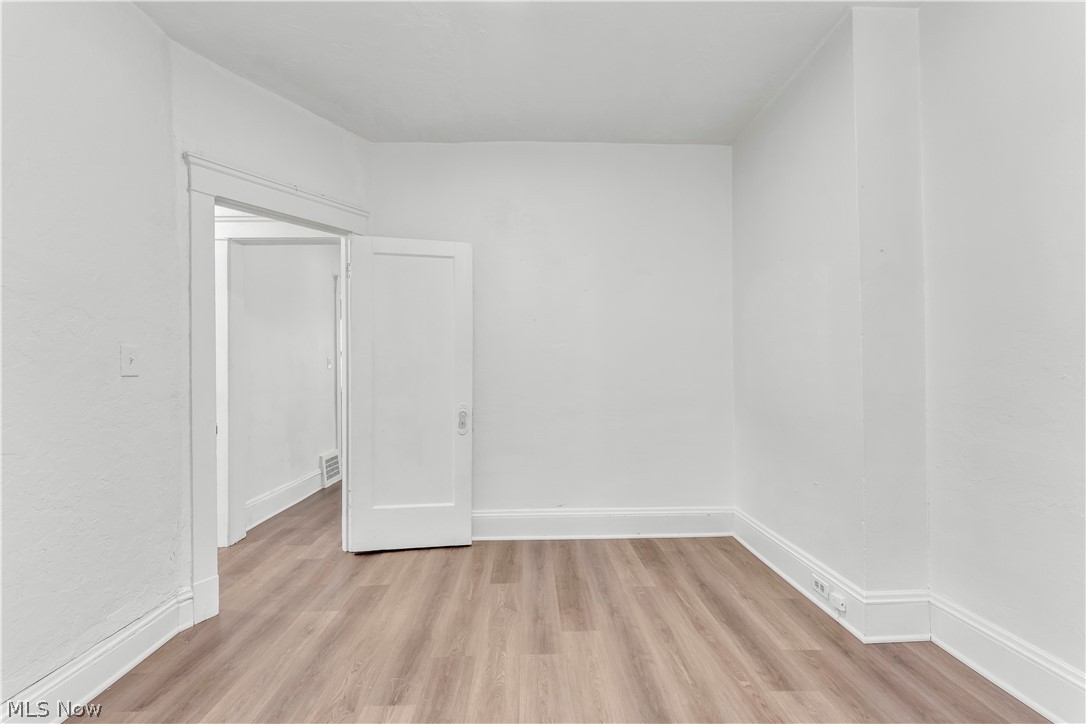 Lake Shore Blvd - Residential Lease