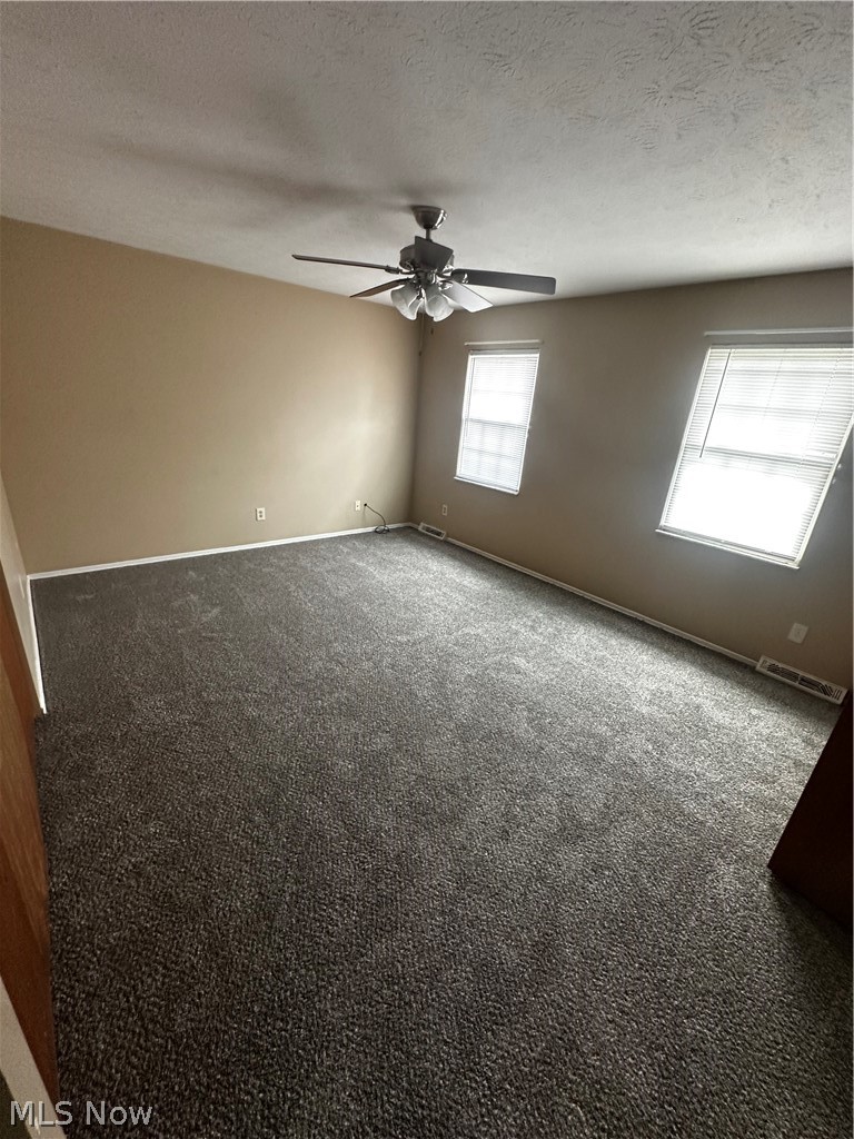 Woodview Manor - Residential Lease