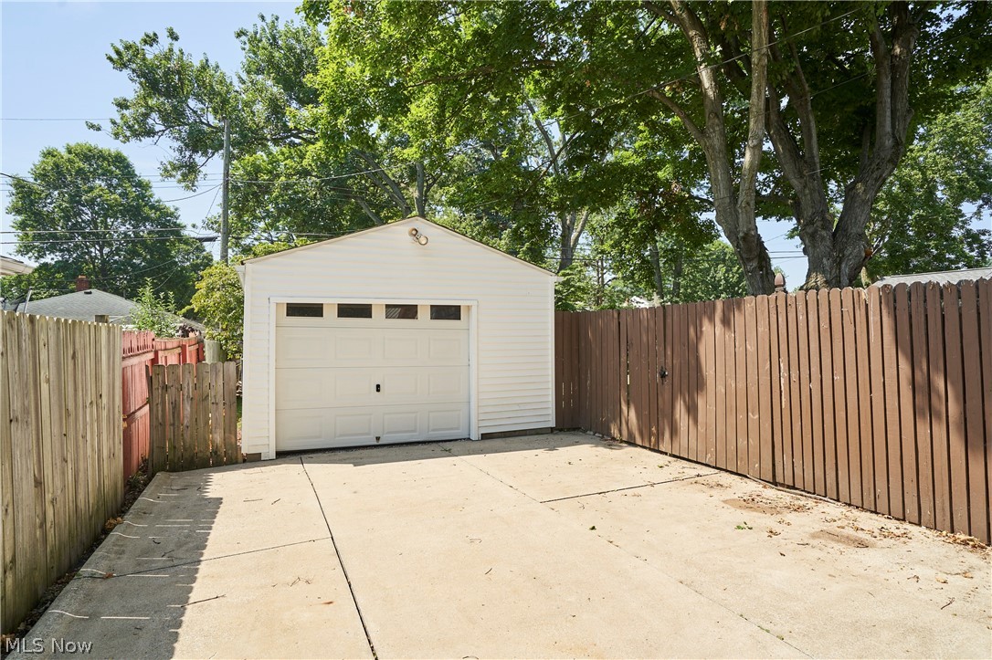 Friedhaven - Residential
