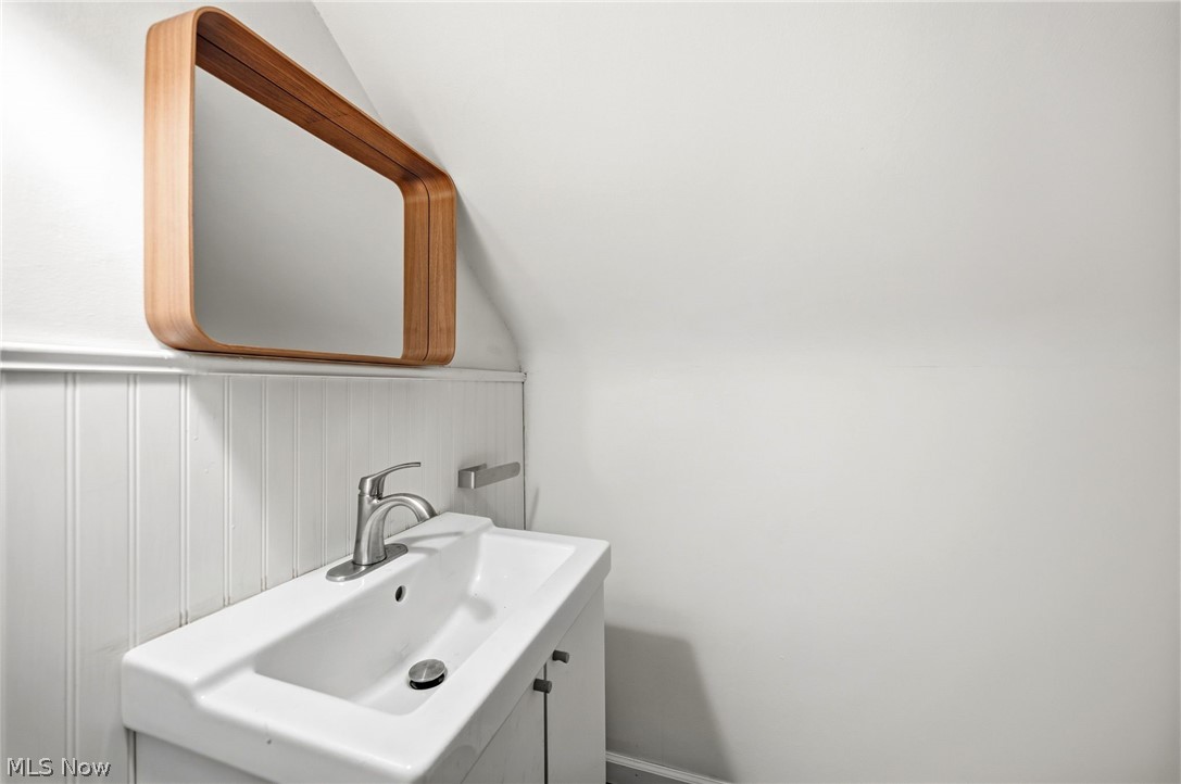 Ely Tr - Residential