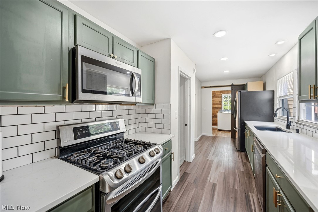 Ely Tr - Residential