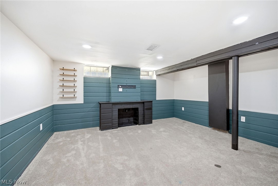 Ely Tr - Residential
