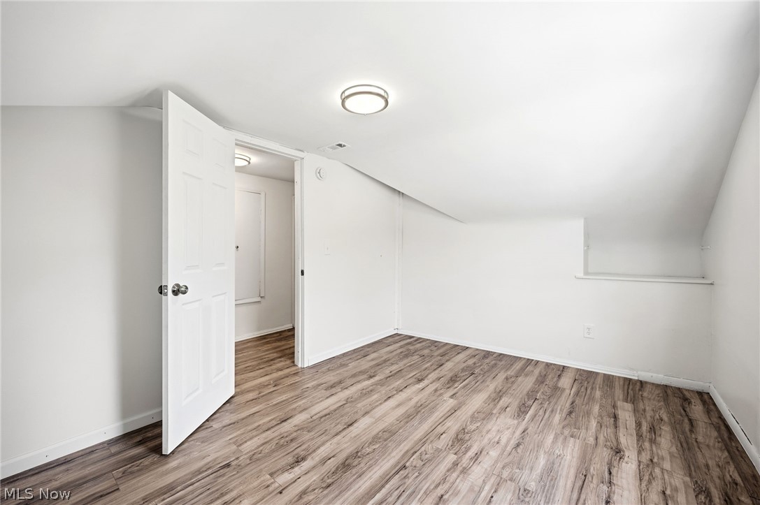 Ely Tr - Residential