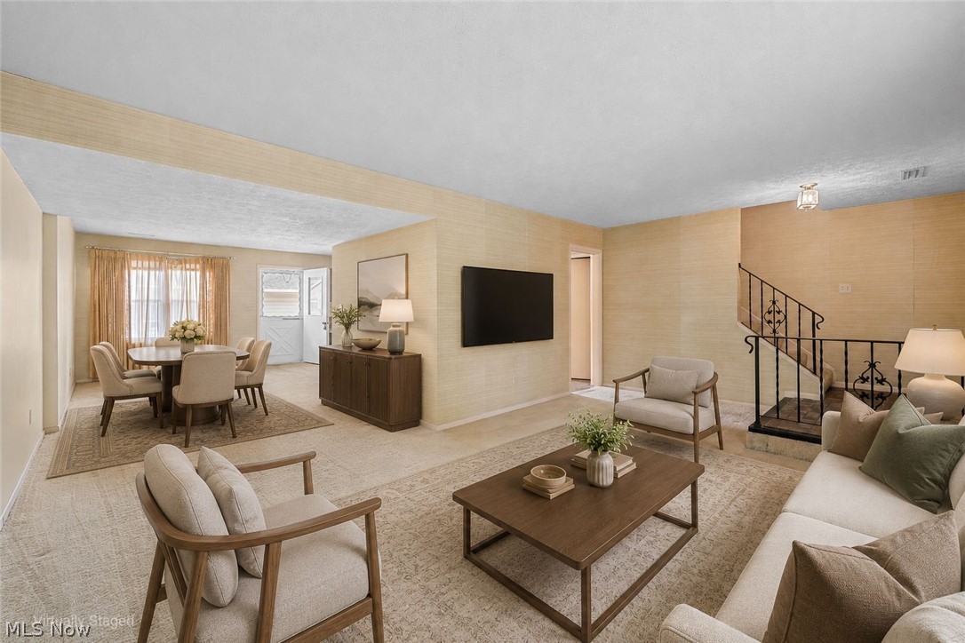 Country Club Twnhs North Condo - Residential