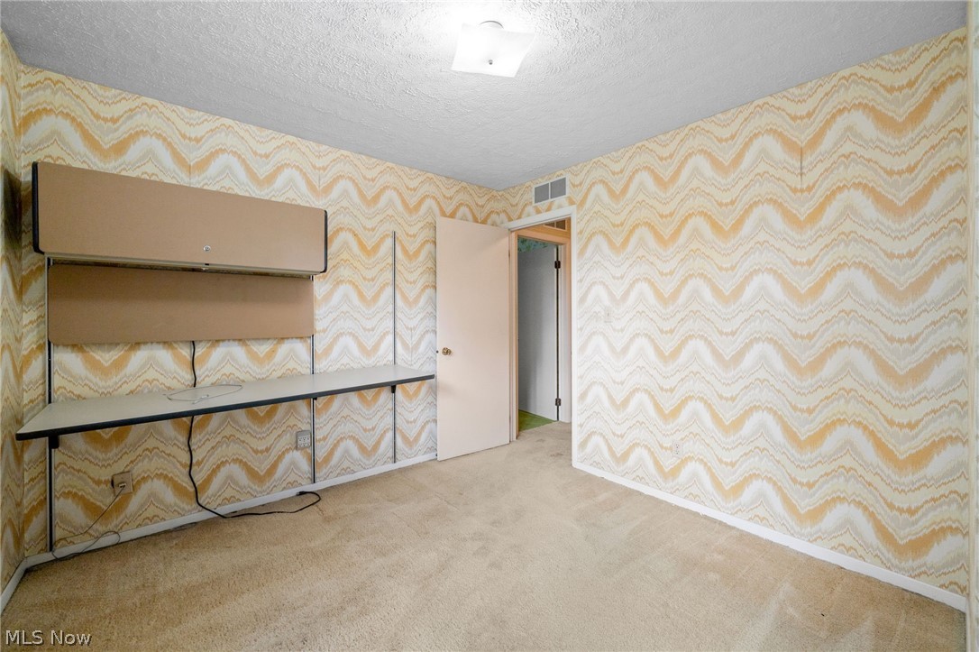 Country Club Twnhs North Condo - Residential