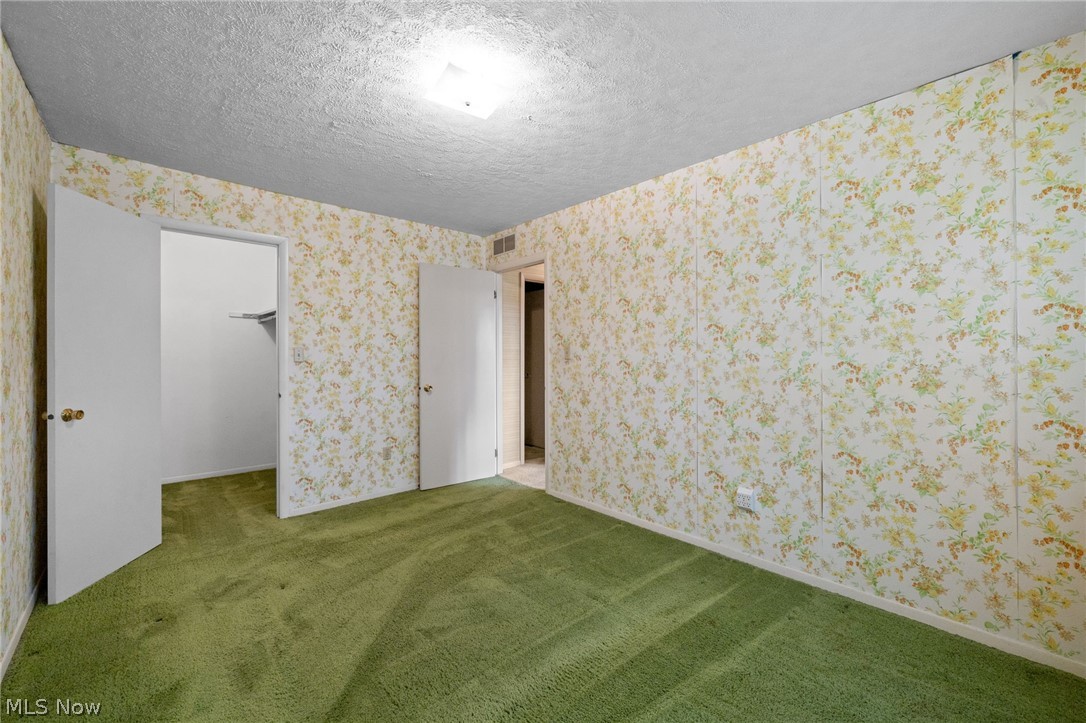 Country Club Twnhs North Condo - Residential